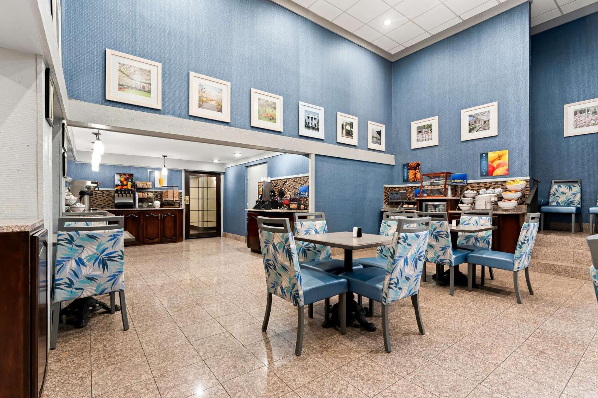 Best Western Riverside Inn Macon Buitenkant foto