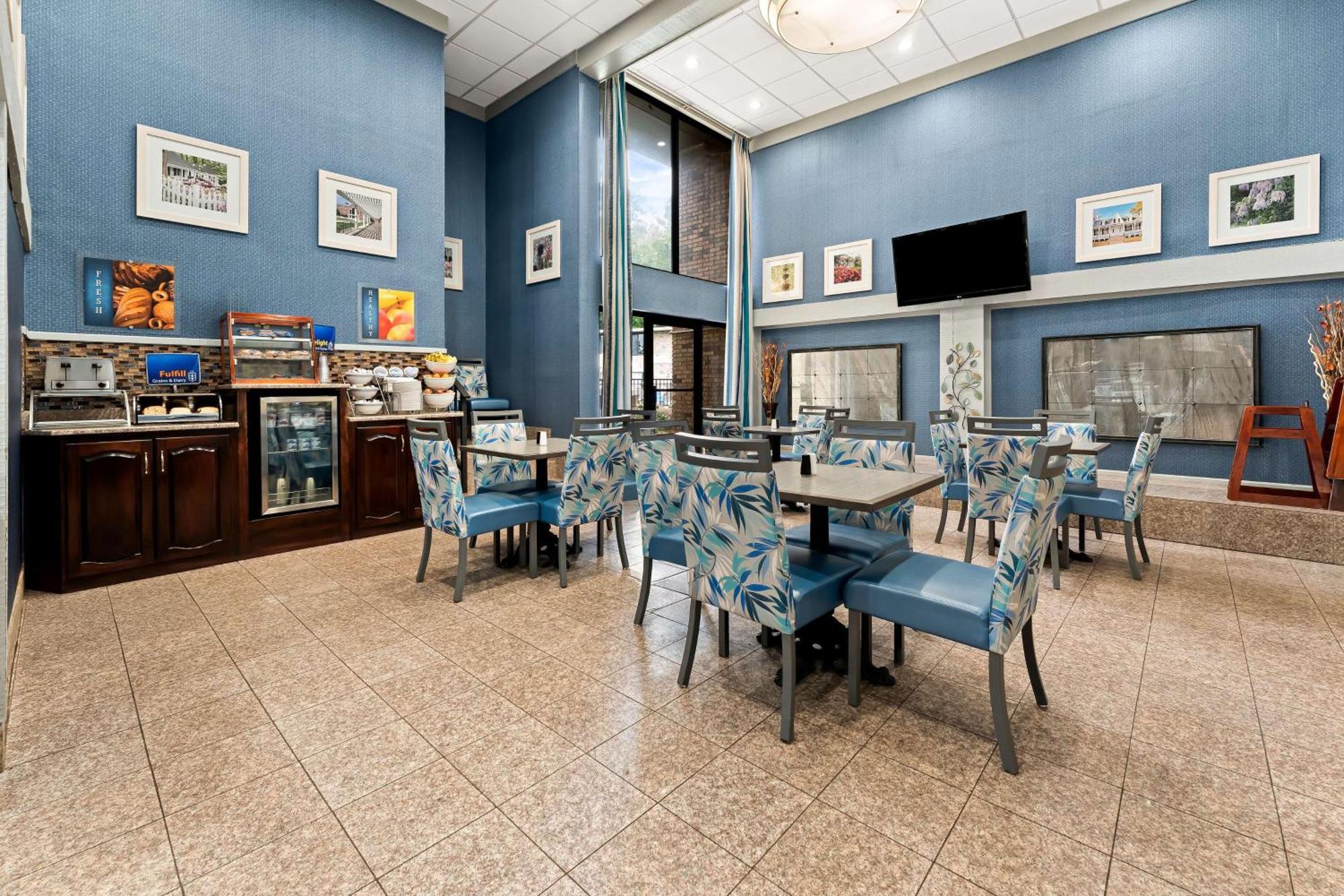 Best Western Riverside Inn Macon Buitenkant foto