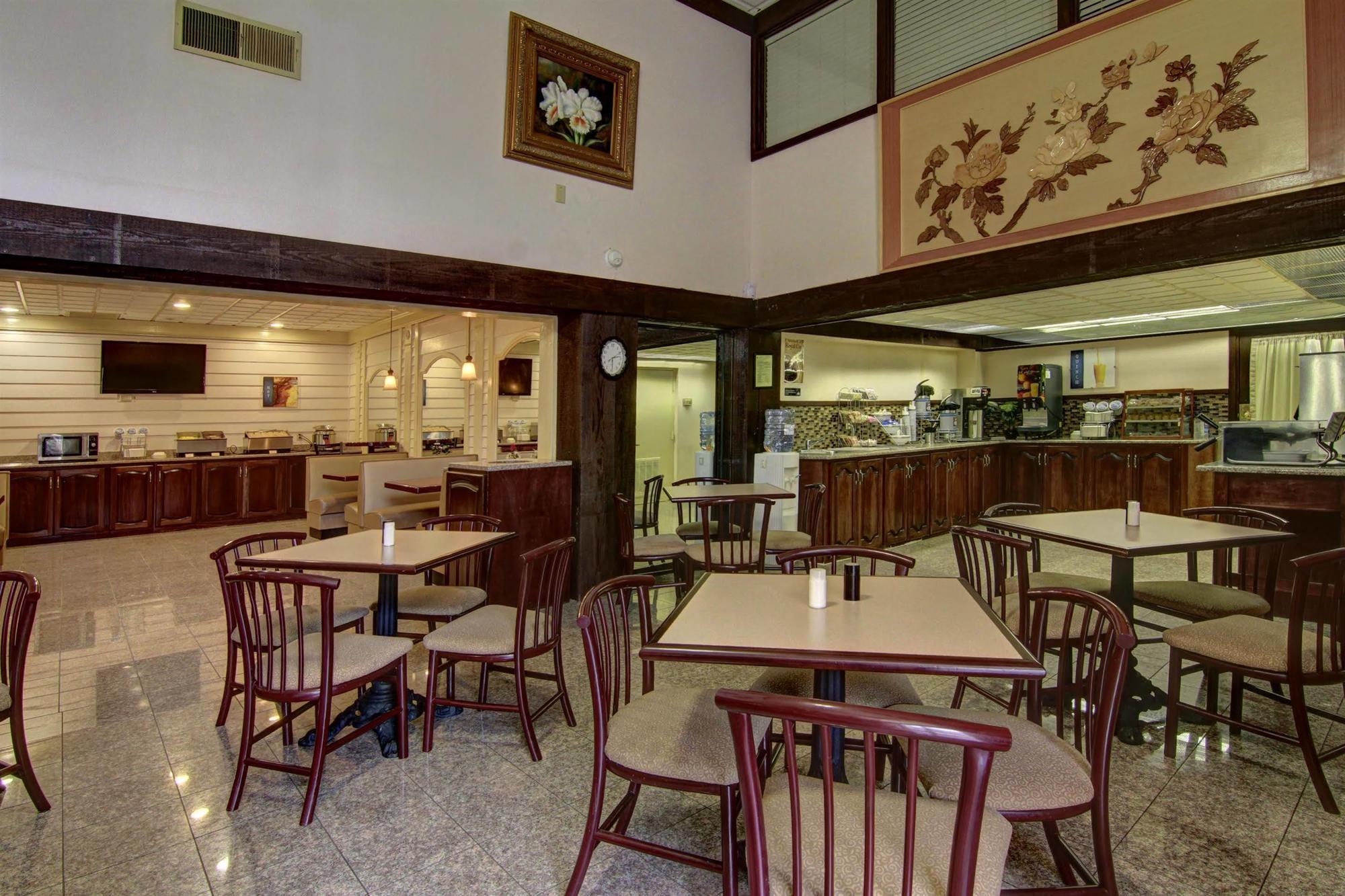 Best Western Riverside Inn Macon Buitenkant foto