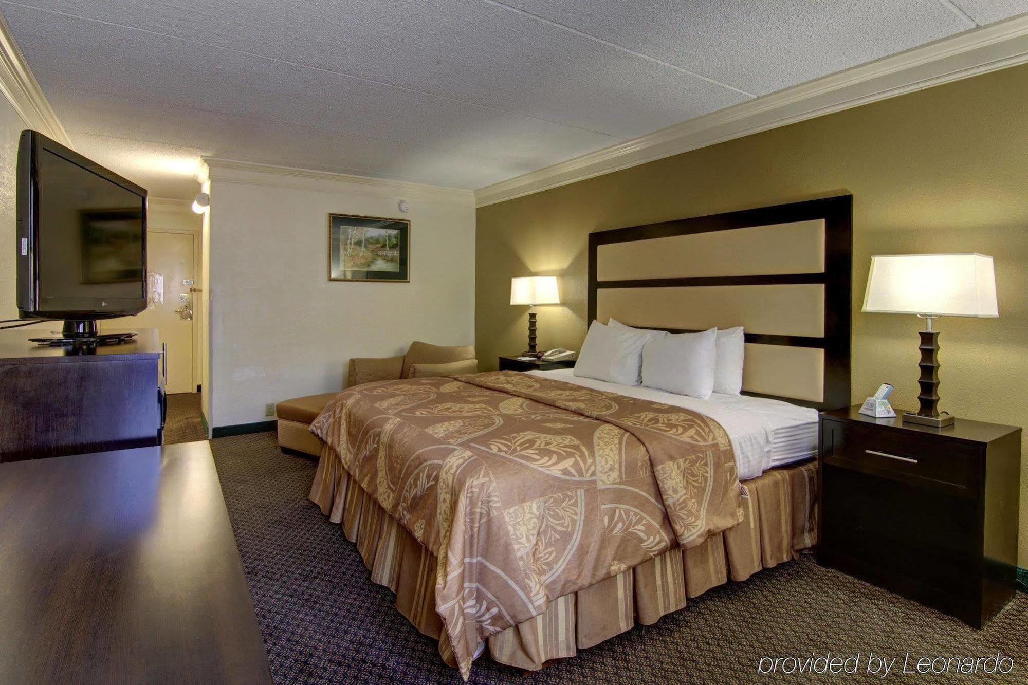 Best Western Riverside Inn Macon Buitenkant foto